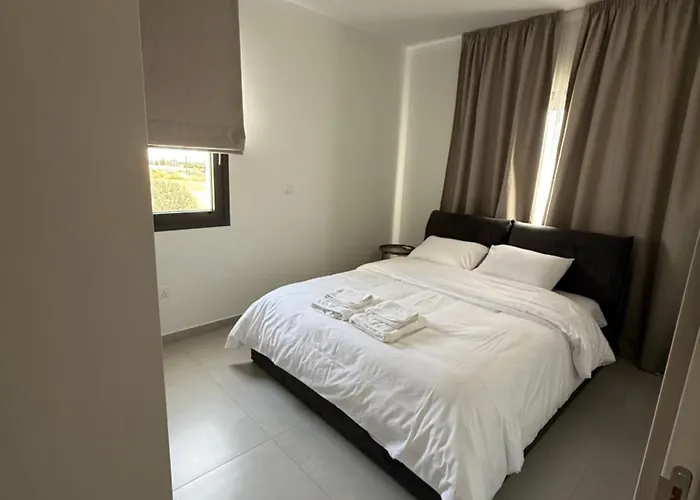 Θεα 5 Comfortable 1Br And 2Br Apartments * Dromolaxia