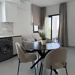 アパート θεα 5 Comfortable 1br And 2br