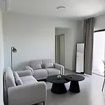 θεα 5 Comfortable 1br And 2br