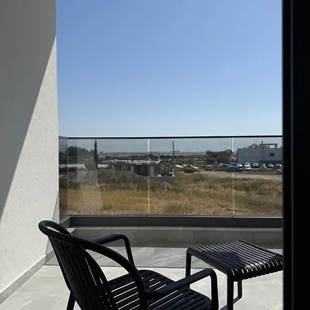 θεα 5 Comfortable 1br And 2br アパート Dhromolaxia