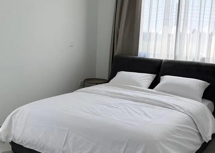 Апартаменты Θεα 5 Comfortable 1Br And 2Br Apartments Dromolaxia