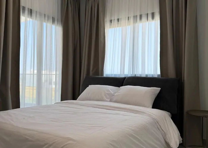 Апартаменты Θεα 5 Comfortable 1Br And 2Br Apartments Dromolaxia